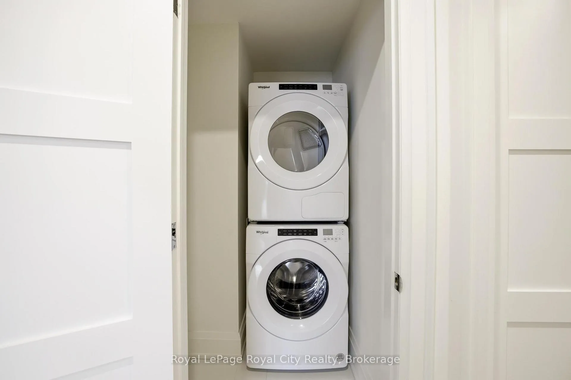 Photo 30 of Unit 211, 6523 Wellington 7 Road, Centre Wellington, Elora/Salem — HOMEH