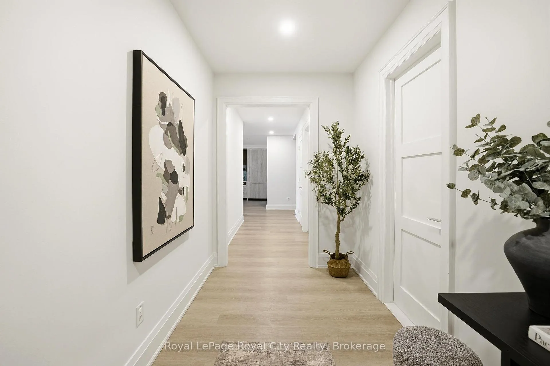 Photo 32 of Unit 211, 6523 Wellington 7 Road, Centre Wellington, Elora/Salem — HOMEH