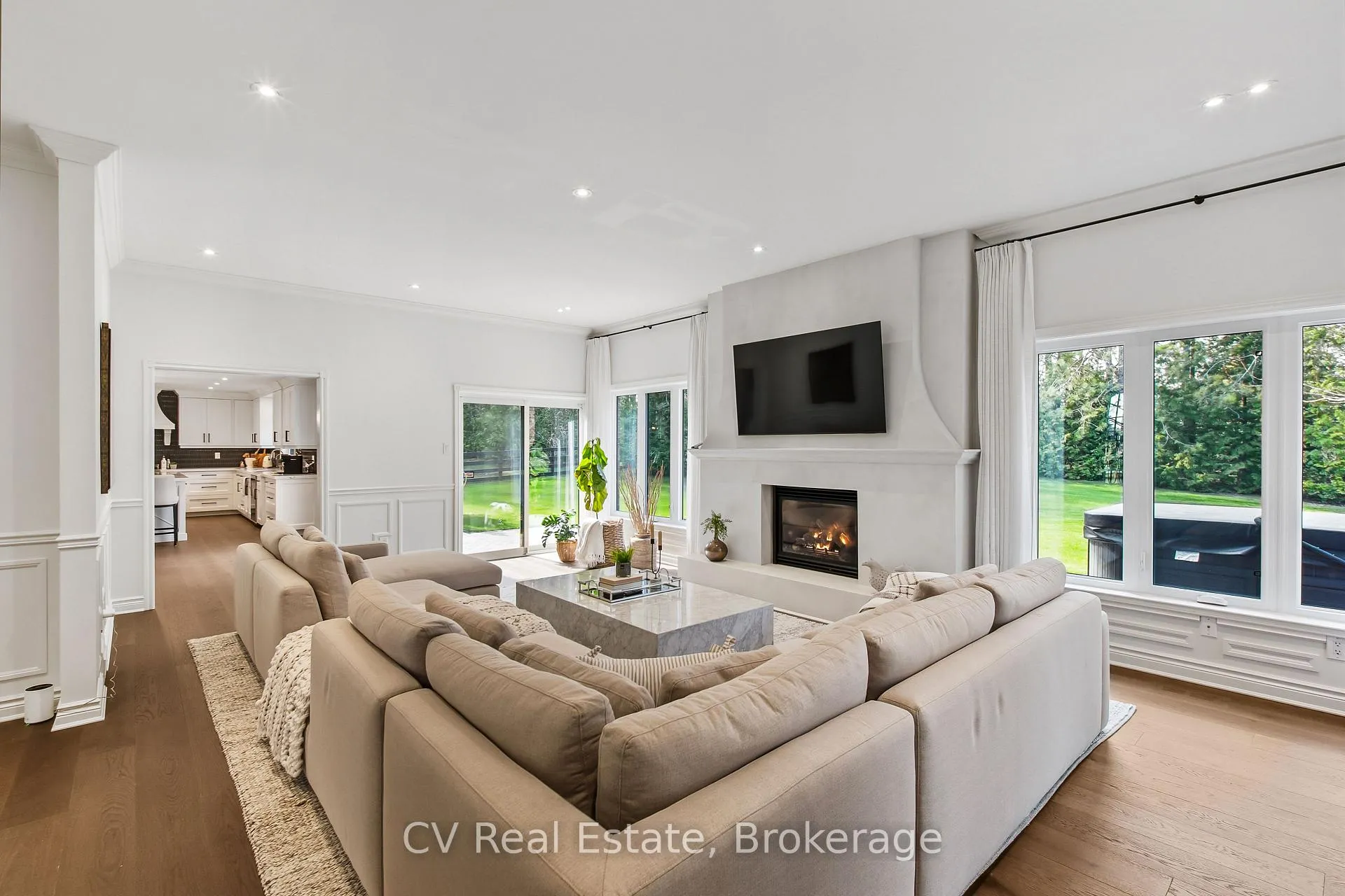 Photo 7 of 12 Bristol Sands Crescent, Uxbridge, Rural Uxbridge — HOMEH
