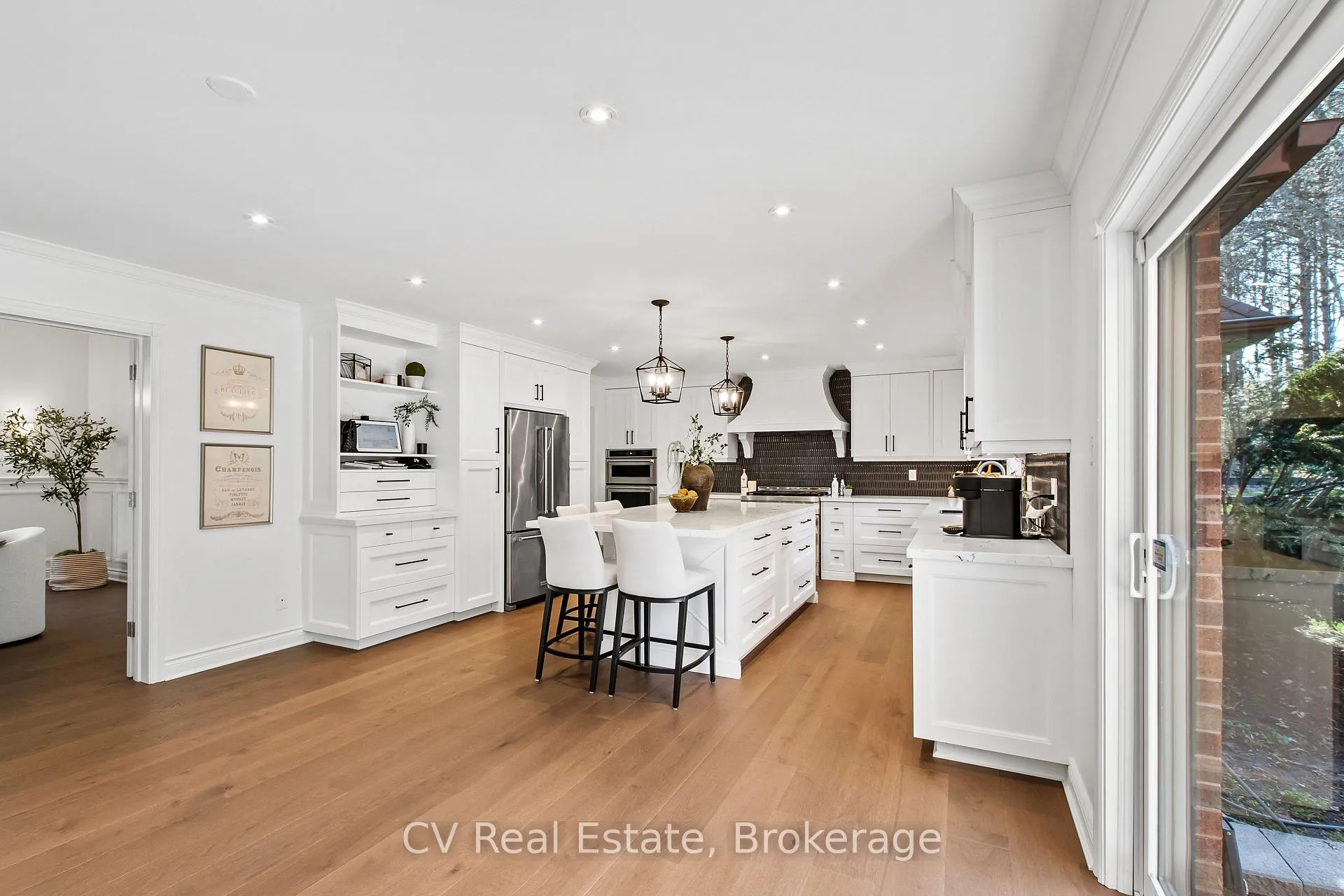 Photo 8 of 12 Bristol Sands Crescent, Uxbridge, Rural Uxbridge — HOMEH