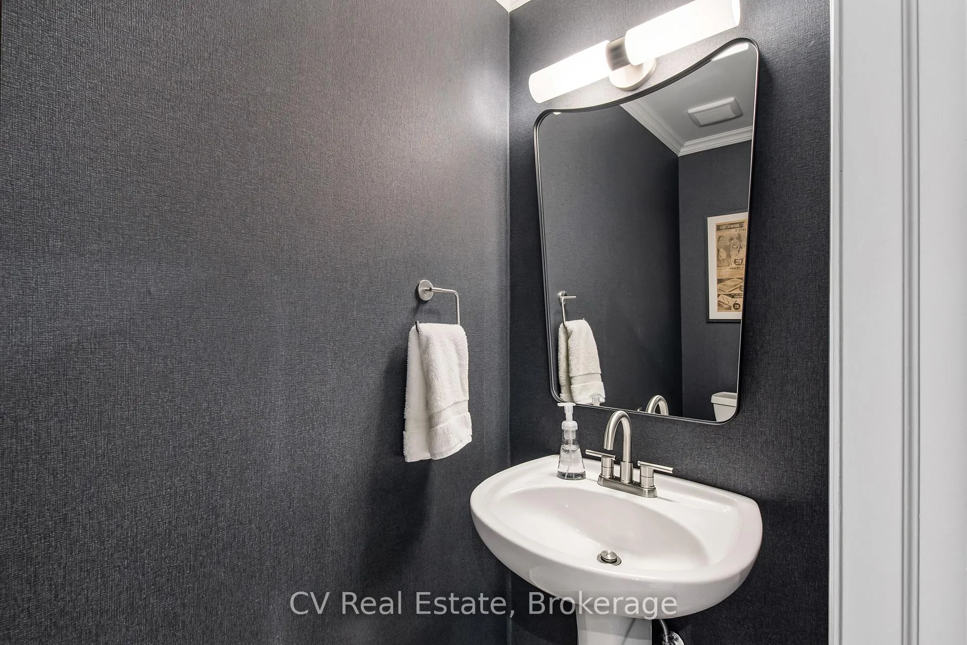 Photo 12 of 12 Bristol Sands Crescent, Uxbridge, Rural Uxbridge — HOMEH
