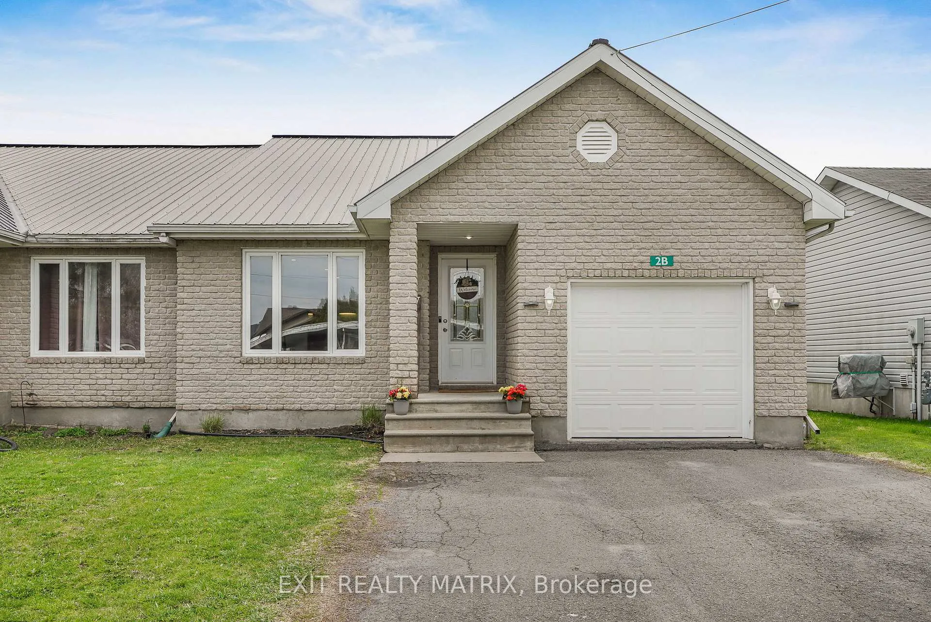 Photo 1 of Unit B, 2 Gloss Street, North Stormont, North Stormont (Finch) Twp — HOMEH