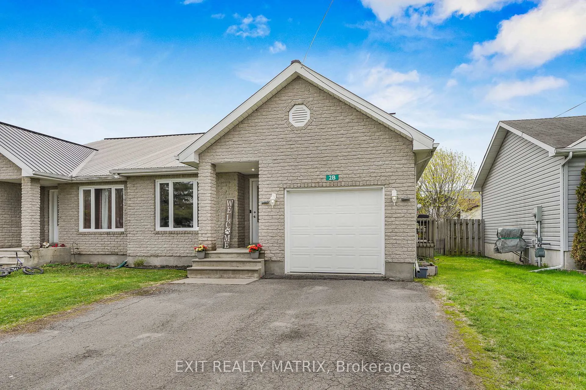 Photo 2 of Unit B, 2 Gloss Street, North Stormont, North Stormont (Finch) Twp — HOMEH