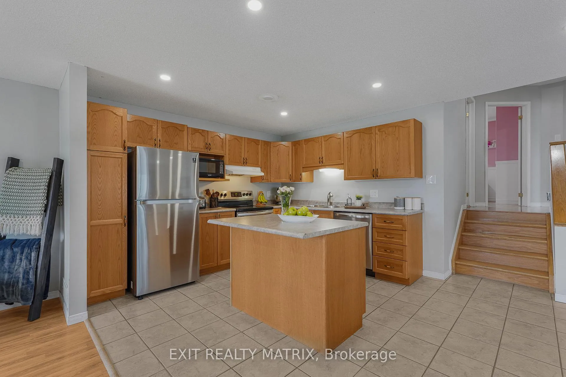 Photo 8 of Unit B, 2 Gloss Street, North Stormont, North Stormont (Finch) Twp — HOMEH
