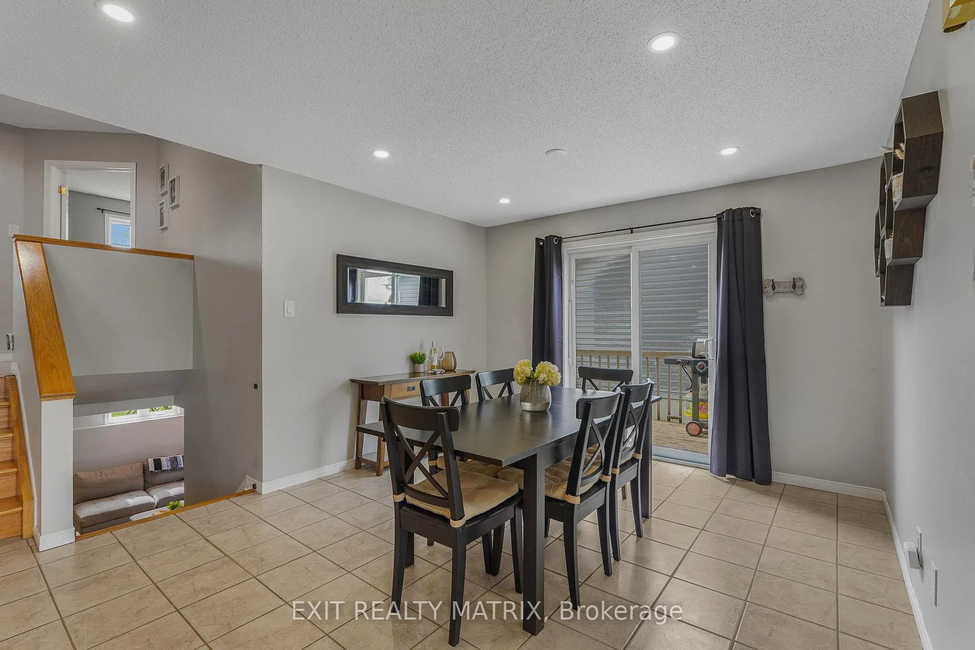 Photo 12 of Unit B, 2 Gloss Street, North Stormont, North Stormont (Finch) Twp — HOMEH
