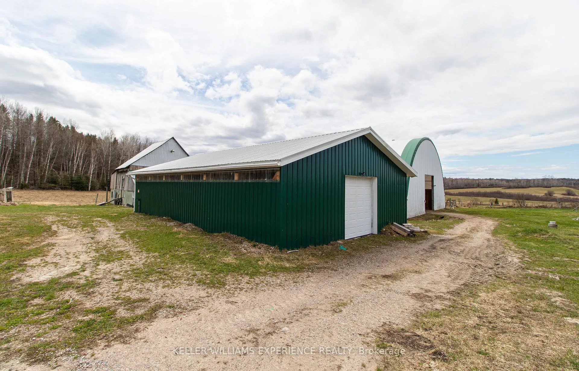 Photo 13 of 744 Trunk Road, Bonfield — HOMEH