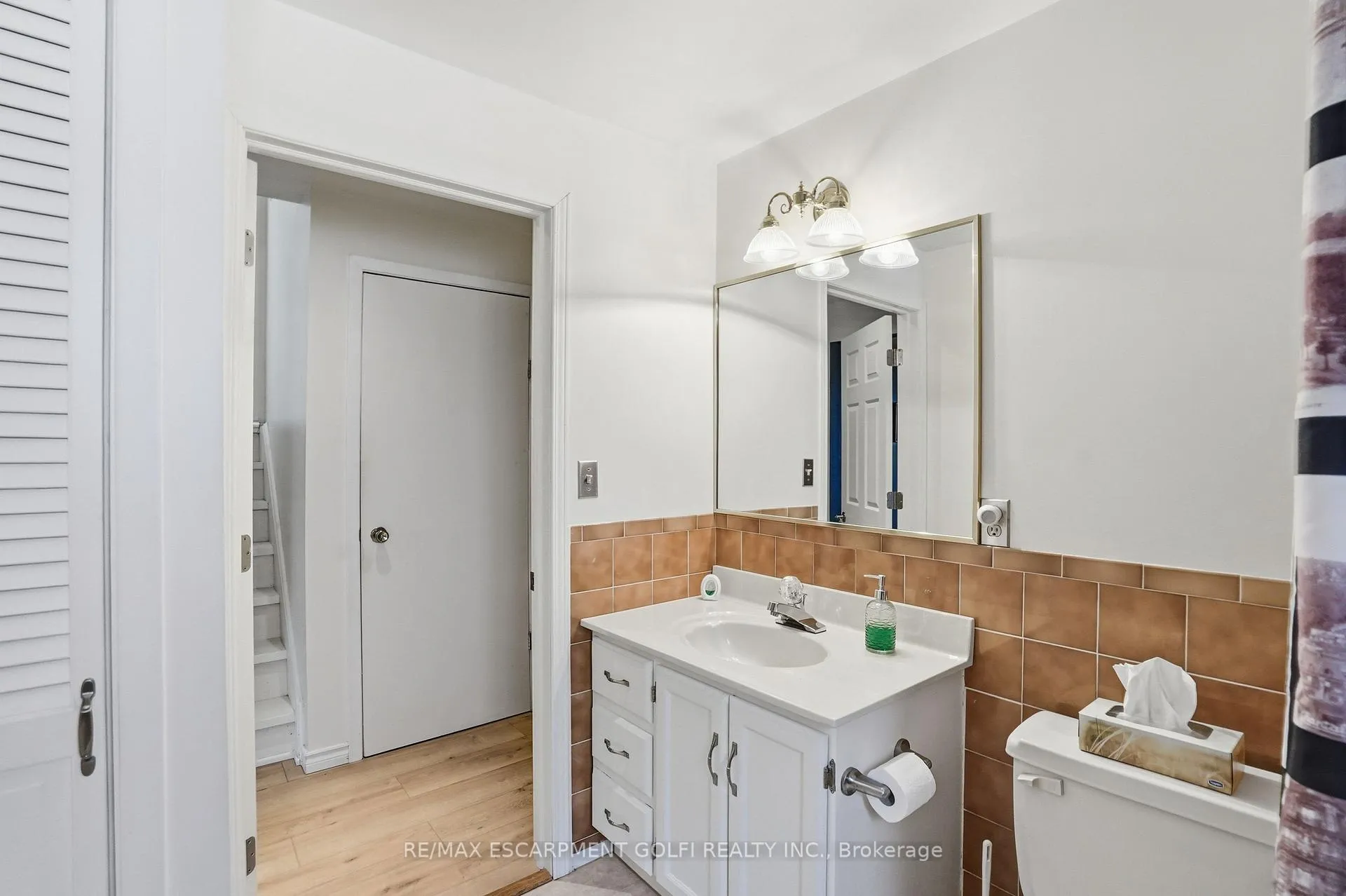 Photo 20 of 13 Fallingbrook Drive, Pelham, Fonthill — HOMEH