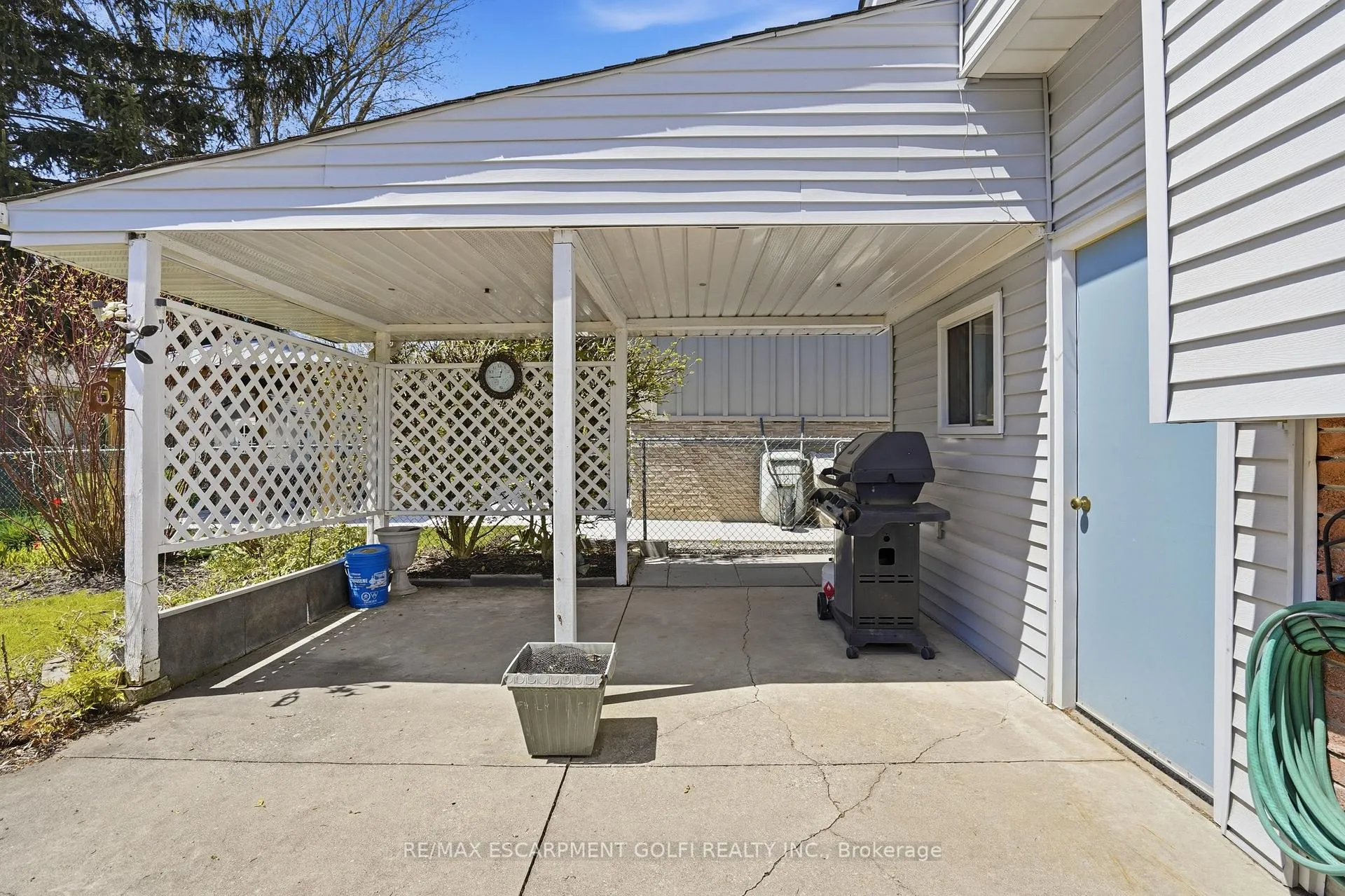 Photo 24 of 13 Fallingbrook Drive, Pelham, Fonthill — HOMEH