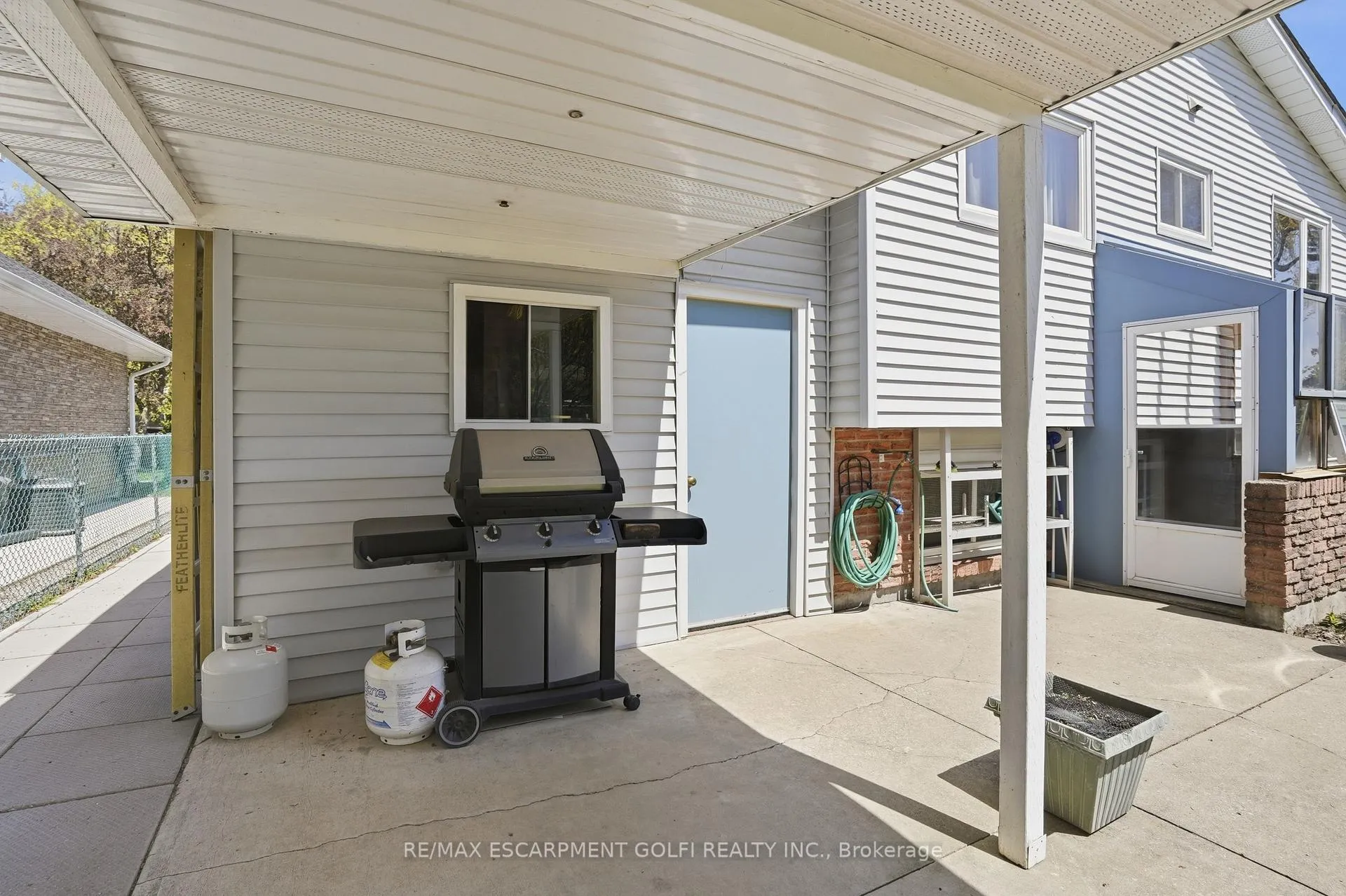 Photo 25 of 13 Fallingbrook Drive, Pelham, Fonthill — HOMEH