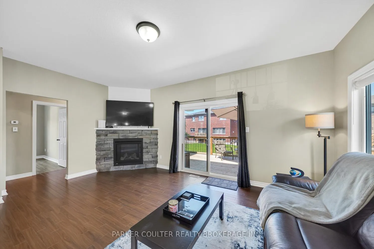 Photo 8 of 219 Centre Street, Clearview, Stayner — HOMEH