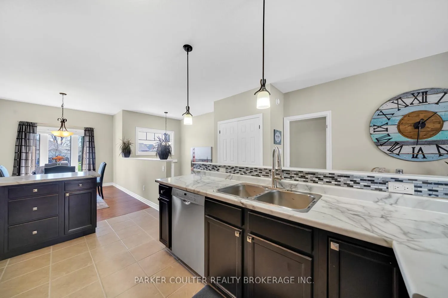Photo 9 of 219 Centre Street, Clearview, Stayner — HOMEH