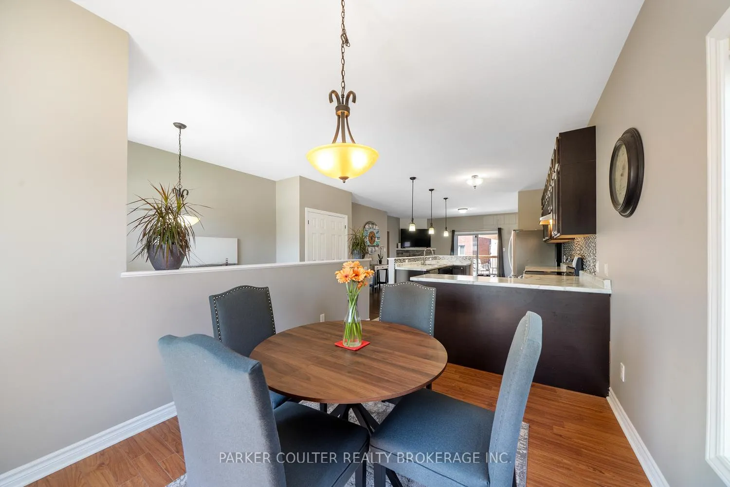 Photo 16 of 219 Centre Street, Clearview, Stayner — HOMEH