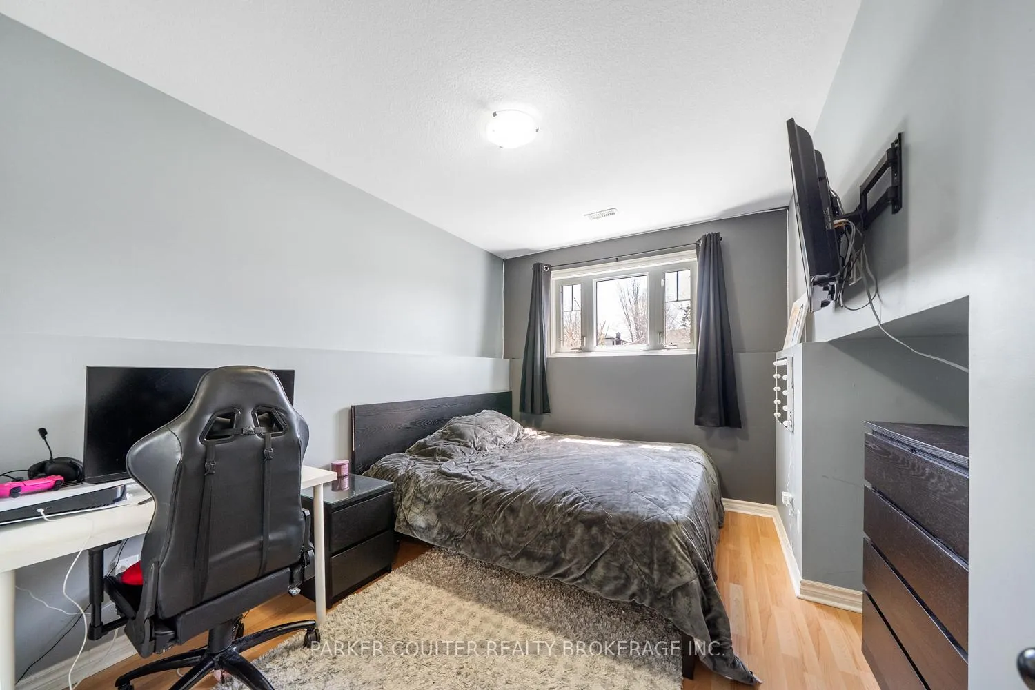 Photo 23 of 219 Centre Street, Clearview, Stayner — HOMEH