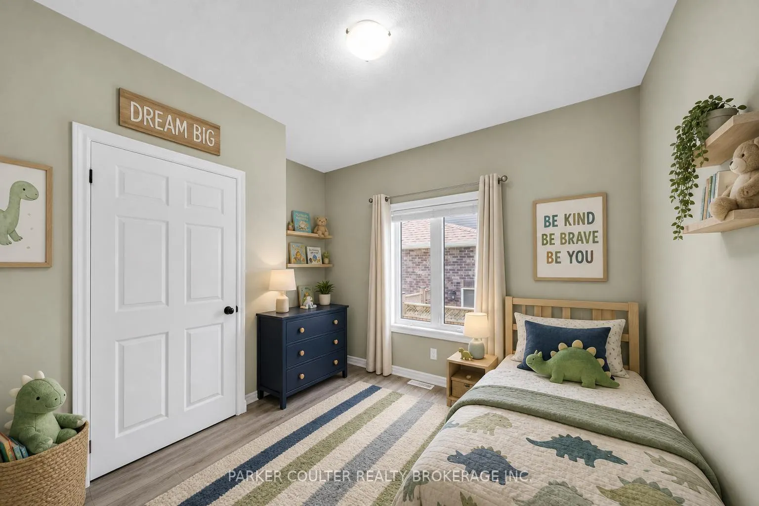 Photo 27 of 219 Centre Street, Clearview, Stayner — HOMEH
