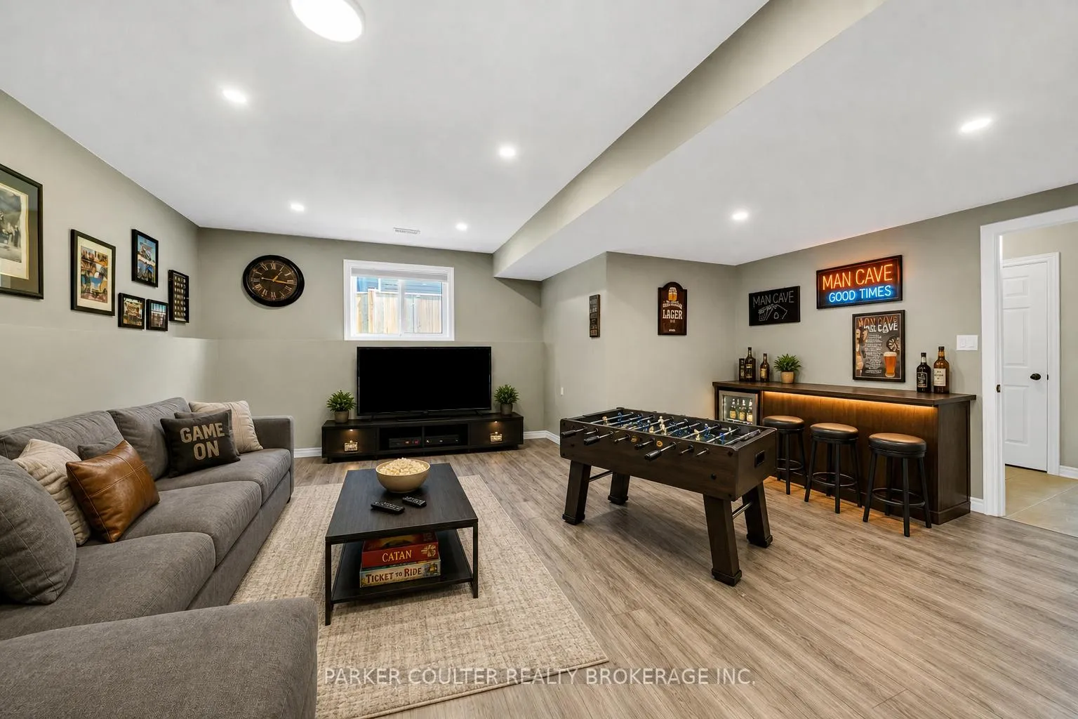 Photo 30 of 219 Centre Street, Clearview, Stayner — HOMEH
