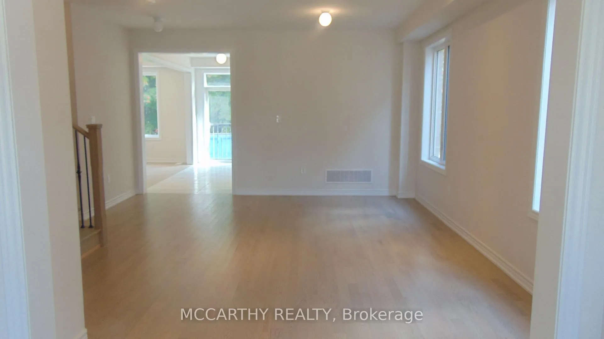 Photo 3 of 496 Black Cherry Crescent, Shelburne — HOMEH