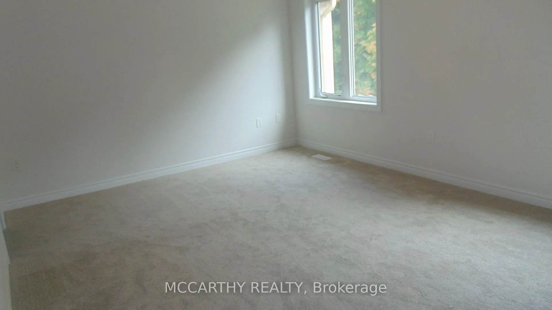 Photo 18 of 496 Black Cherry Crescent, Shelburne — HOMEH