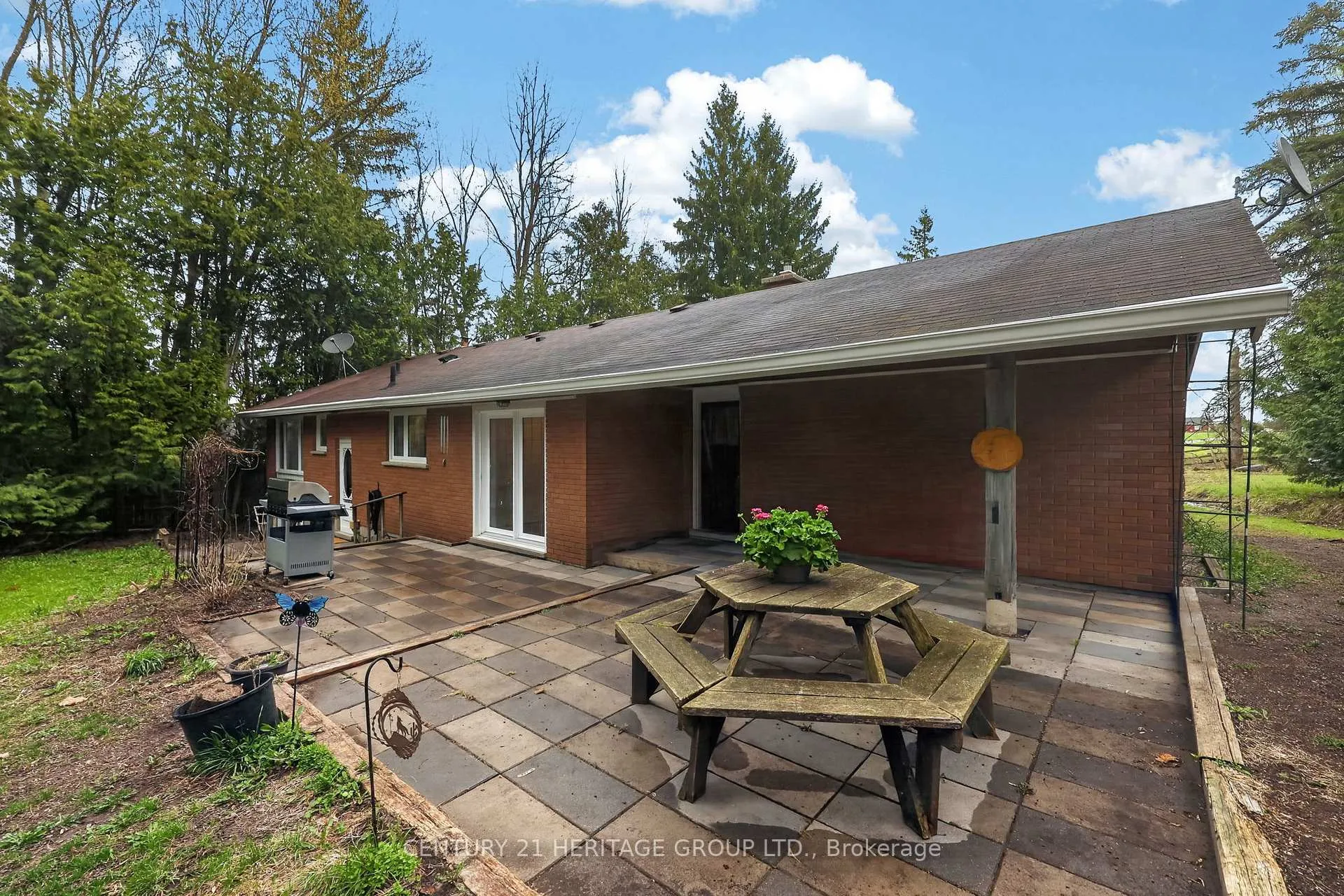 Photo 20 of 2010 15th Side Road, New Tecumseth, Rural New Tecumseth — HOMEH