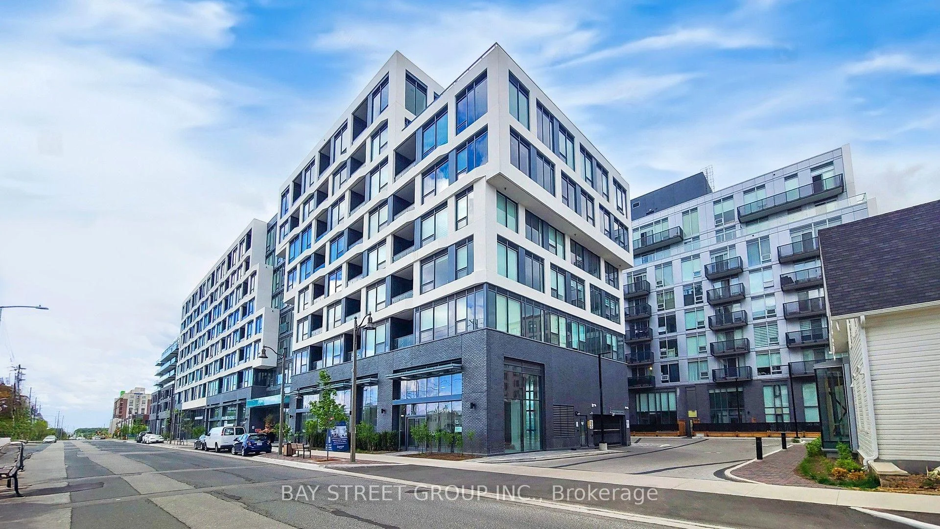 Front of Unit 710, 2450 Old Bronte Road E