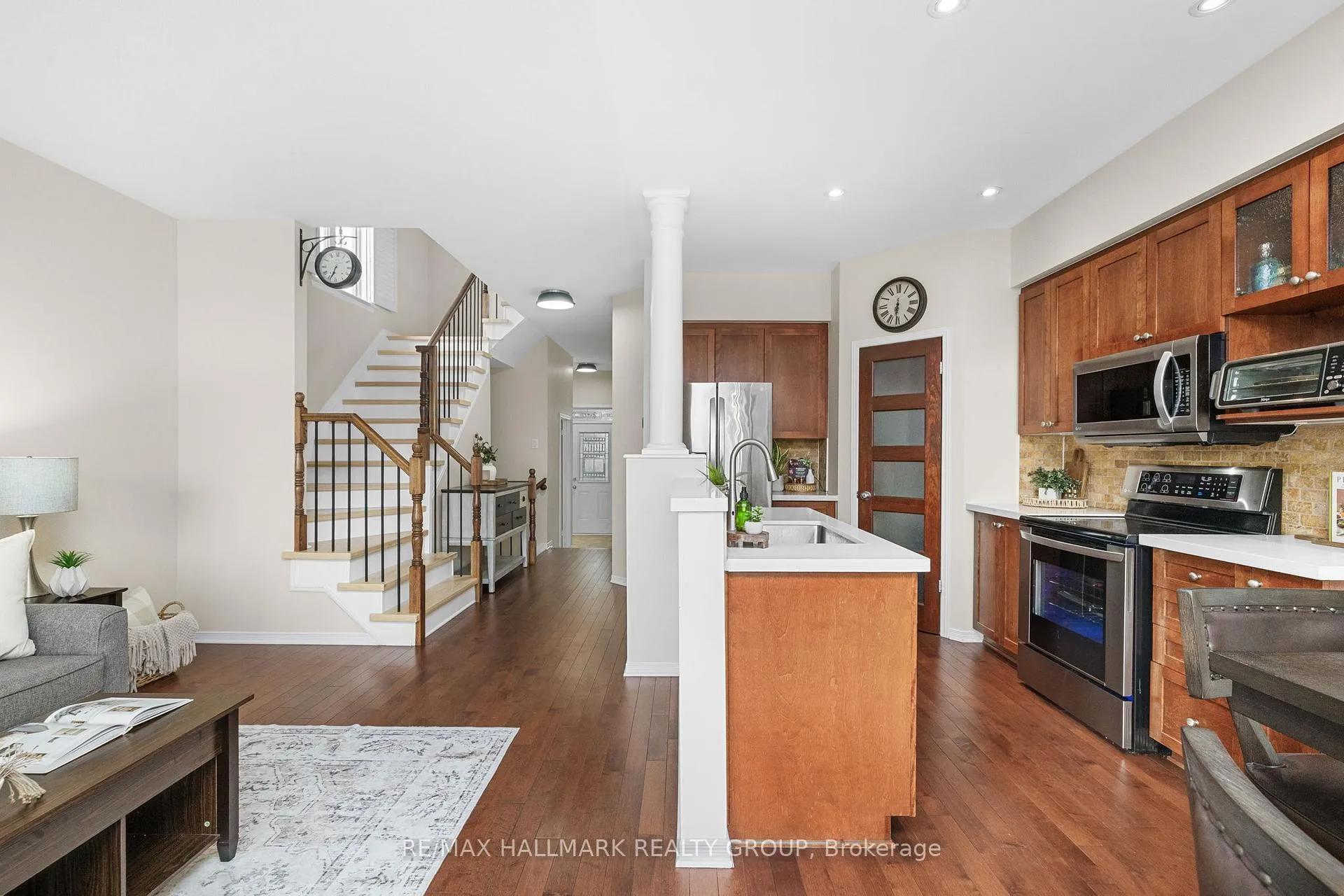 Photo 19 of 610 Everlasting Crescent, Ottawa, Springridge/East Village — HOMEH