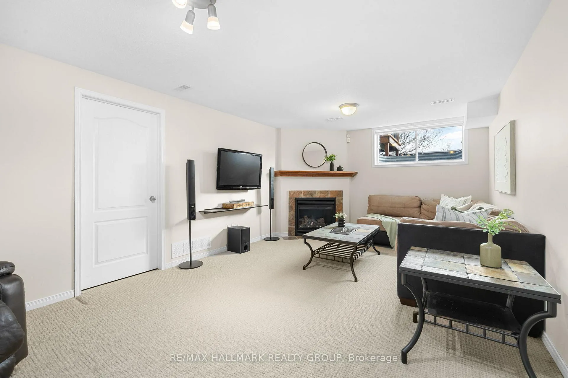 Photo 37 of 610 Everlasting Crescent, Ottawa, Springridge/East Village — HOMEH