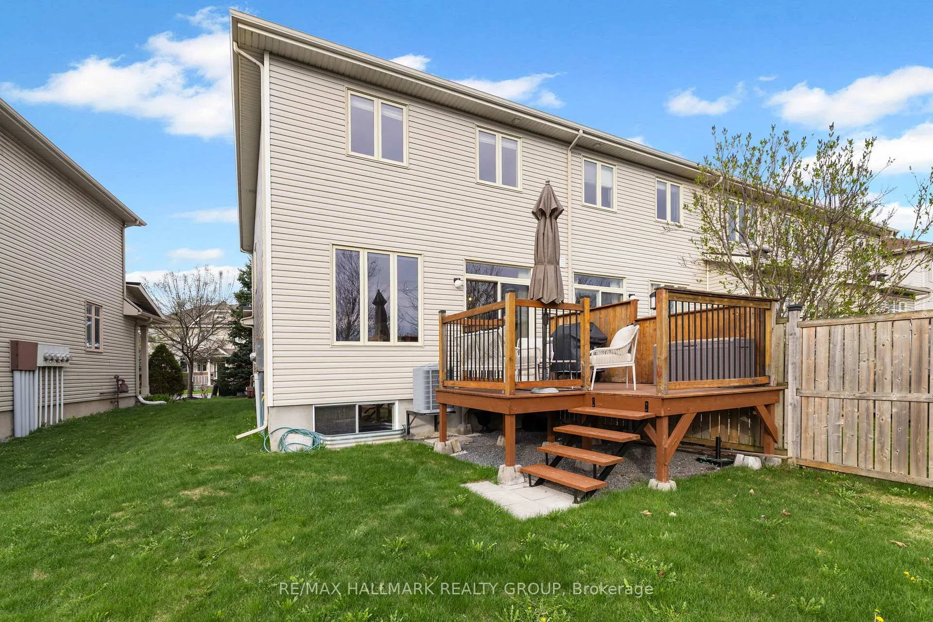 Photo 42 of 610 Everlasting Crescent, Ottawa, Springridge/East Village — HOMEH