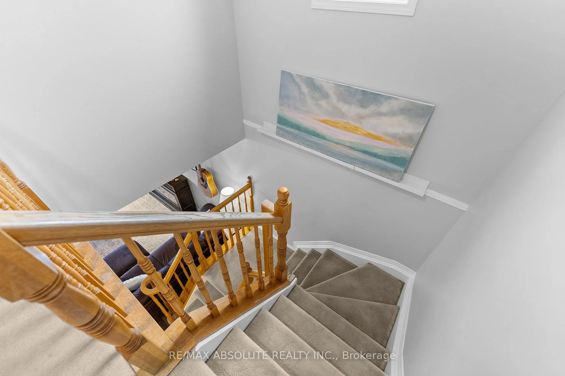 Photo 12 of 355 Fairbrooke Court, Arnprior — HOMEH