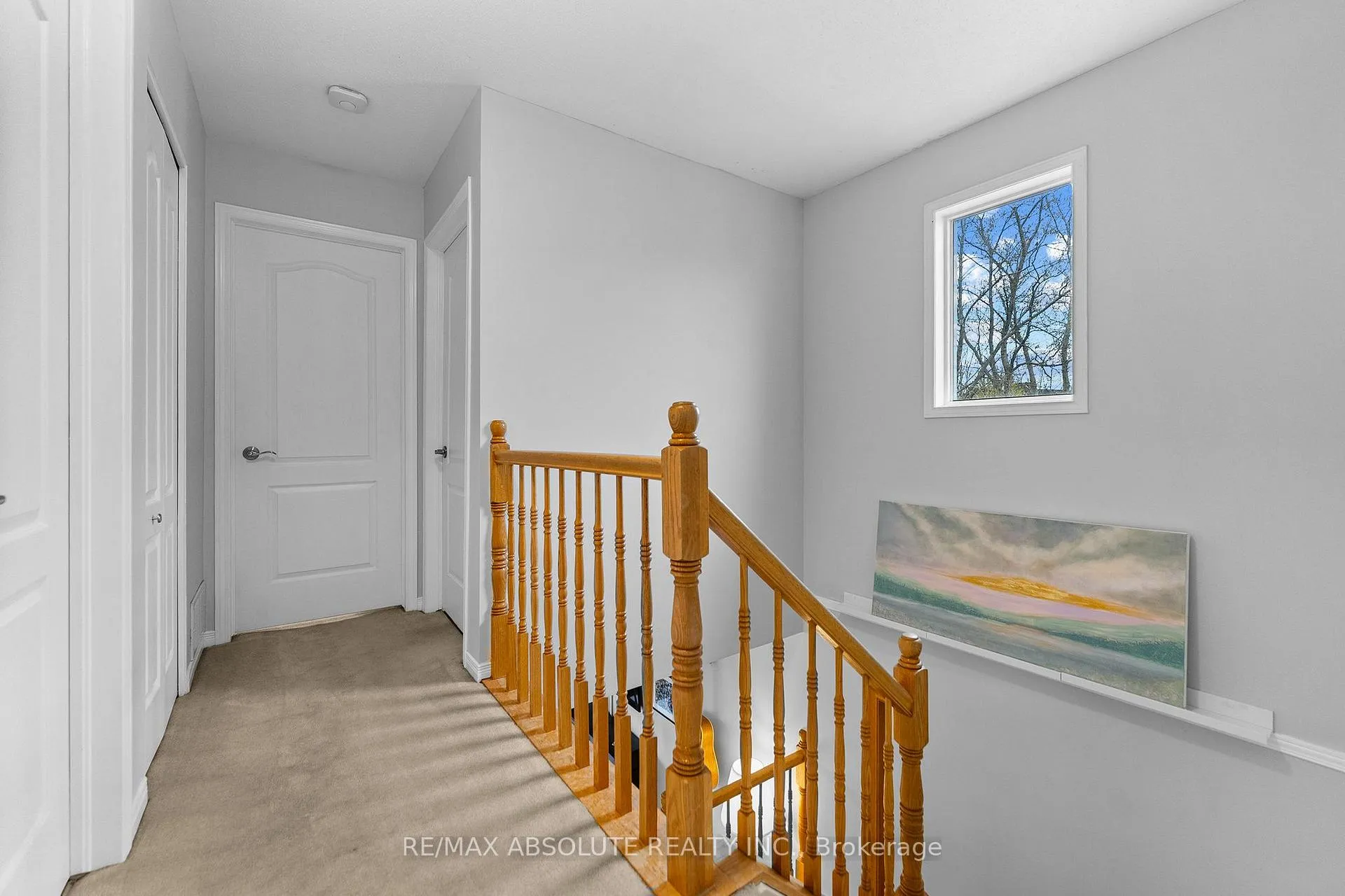 Photo 13 of 355 Fairbrooke Court, Arnprior — HOMEH