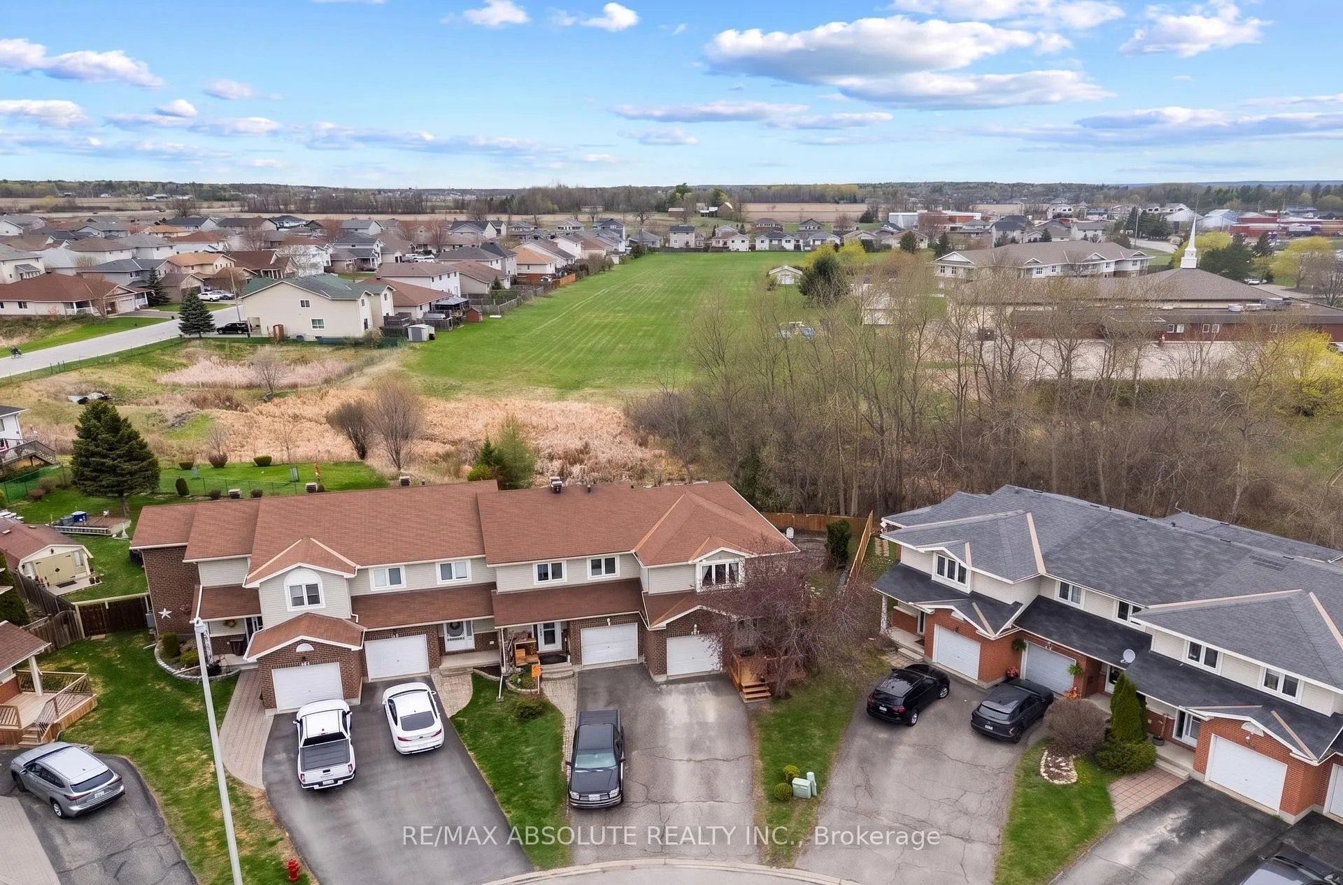 Photo 43 of 355 Fairbrooke Court, Arnprior — HOMEH
