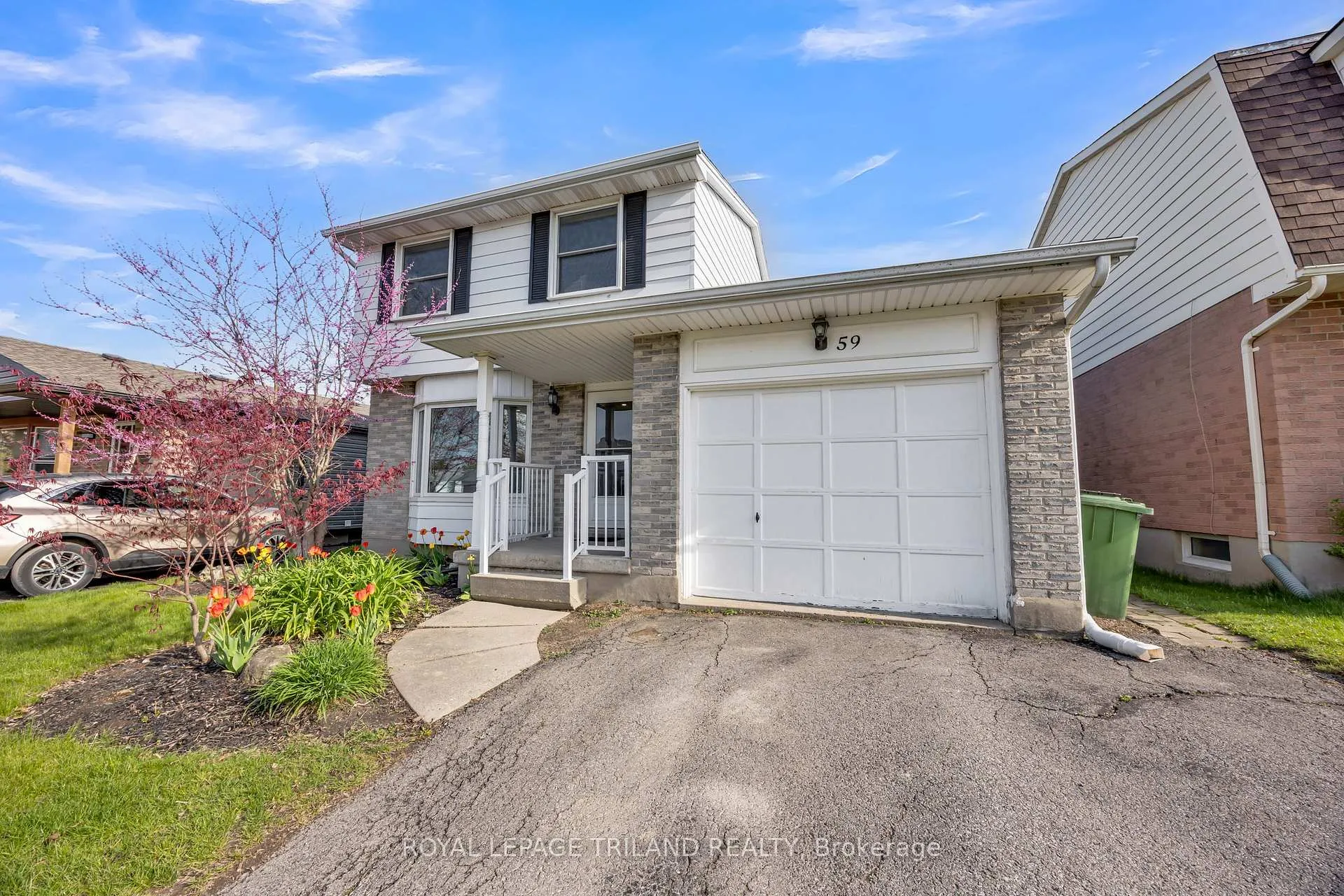 Photo 3 of 59 Vanier Place, St. Thomas — HOMEH