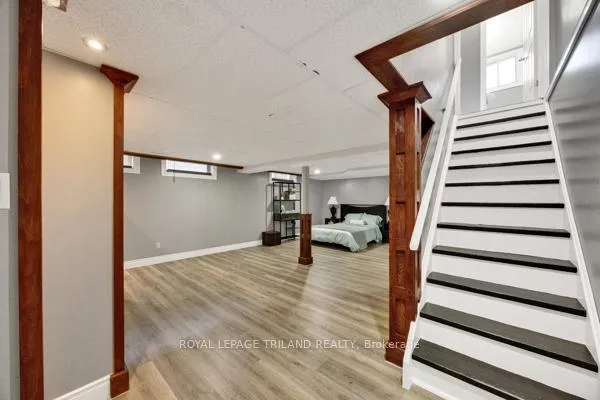 Photo 33 of 59 Vanier Place, St. Thomas — HOMEH