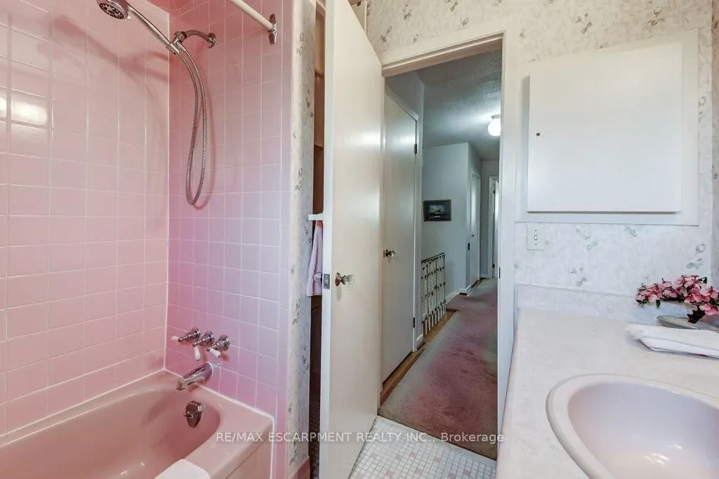 Photo 29 of 4356 Dublin Crescent, Burlington, Shoreacres — HOMEH