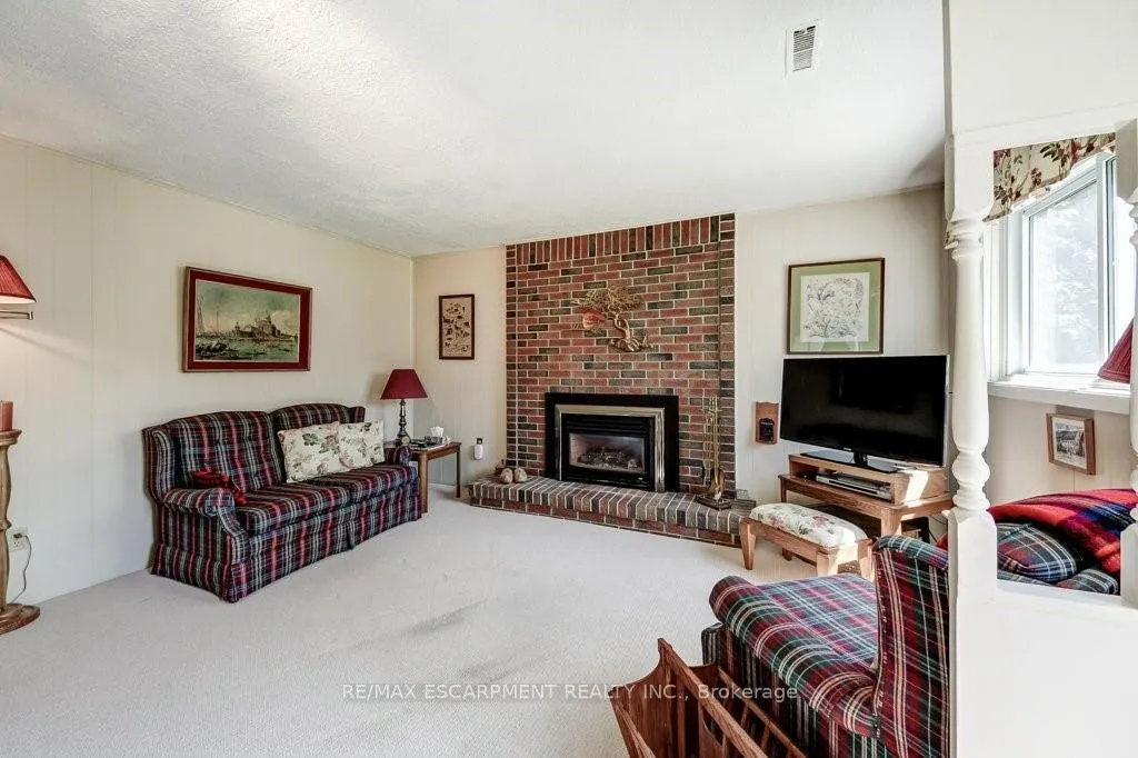 Photo 31 of 4356 Dublin Crescent, Burlington, Shoreacres — HOMEH