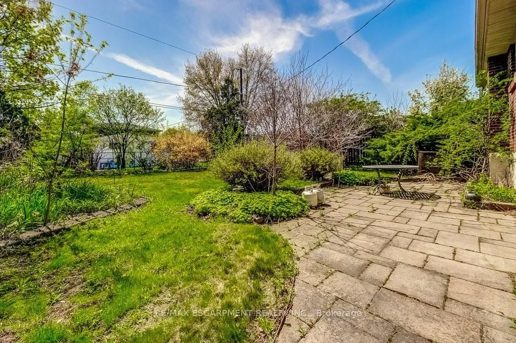 Photo 42 of 4356 Dublin Crescent, Burlington, Shoreacres — HOMEH