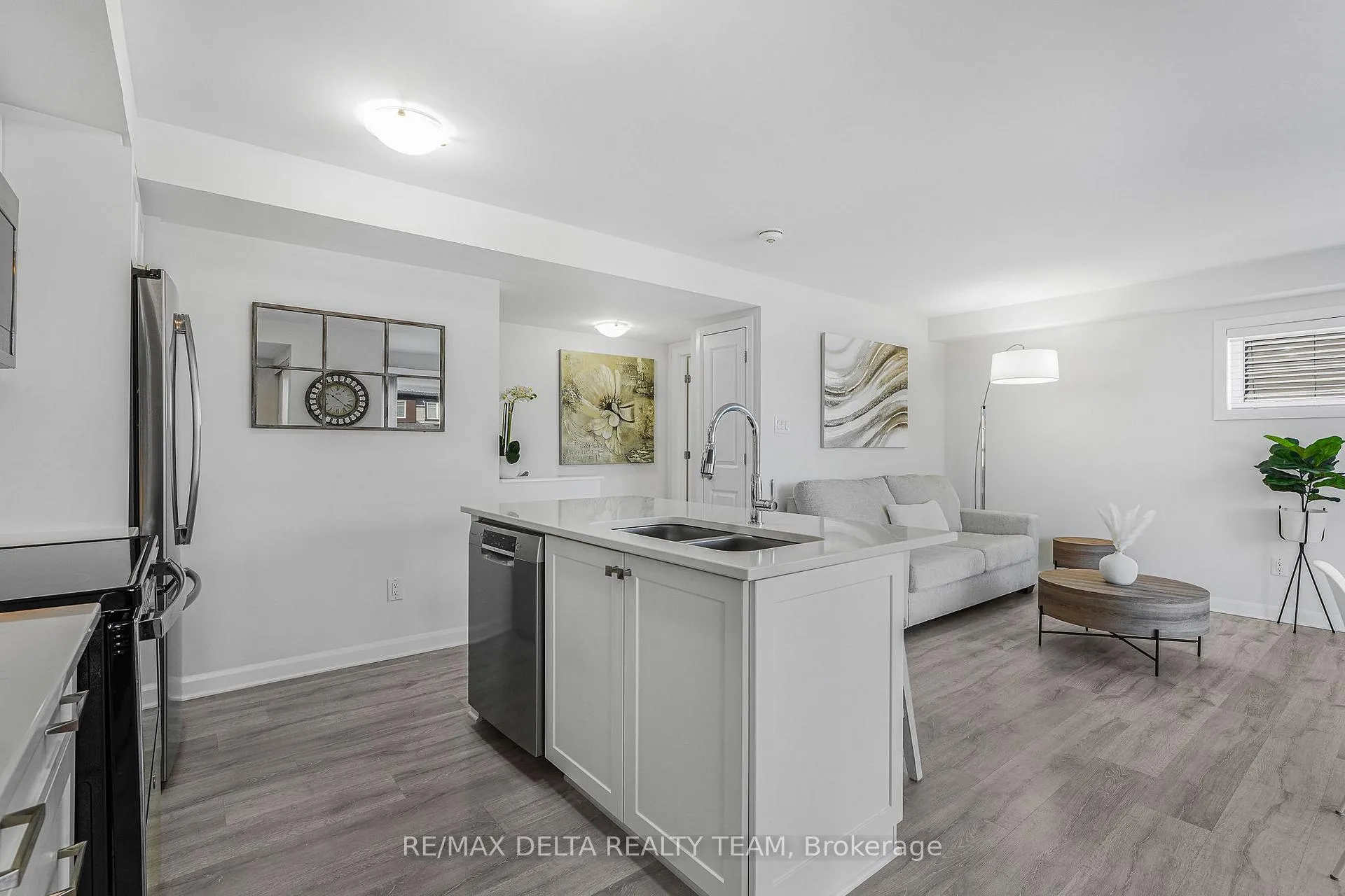 Photo 7 of Unit D, 516 Decoeur Drive, Ottawa, Avalon West — HOMEH