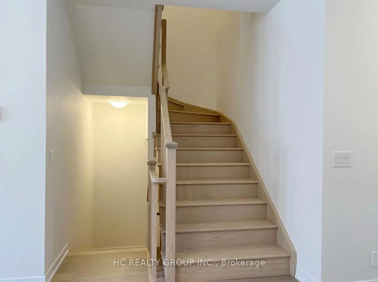 Photo 9 of 38 Harvey Bunker Crescent, Markham, Angus Glen — HOMEH