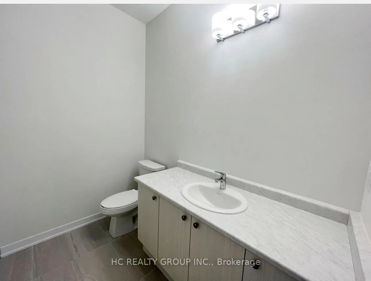 Photo 20 of 38 Harvey Bunker Crescent, Markham, Angus Glen — HOMEH