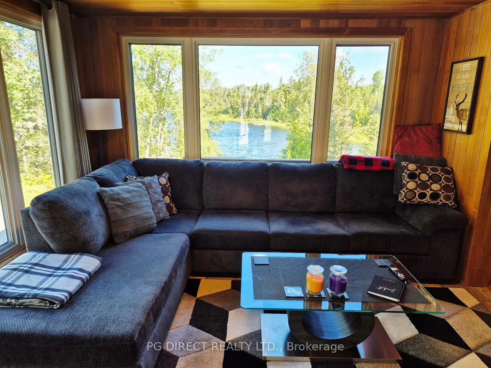 Photo 4 of 35 Birchill Road, Cochrane, Cochrane Unorganized — HOMEH