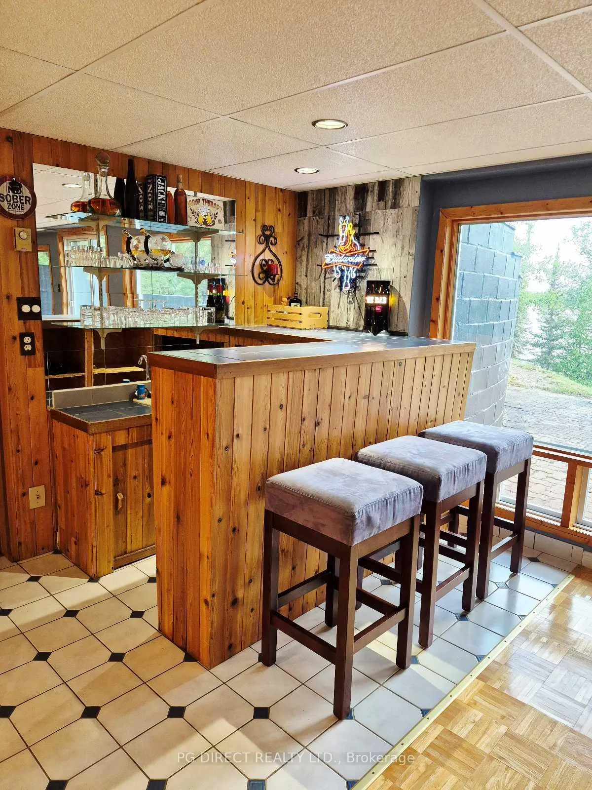 Photo 11 of 35 Birchill Road, Cochrane, Cochrane Unorganized — HOMEH