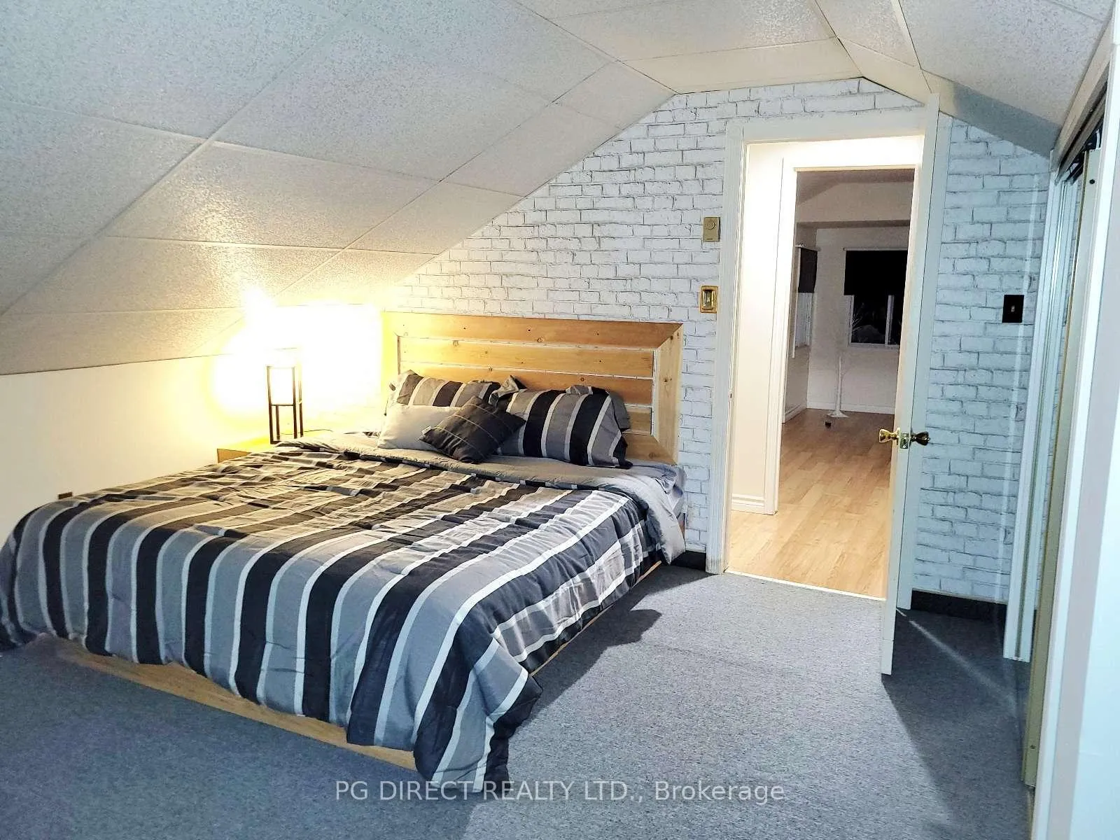 Photo 15 of 35 Birchill Road, Cochrane, Cochrane Unorganized — HOMEH