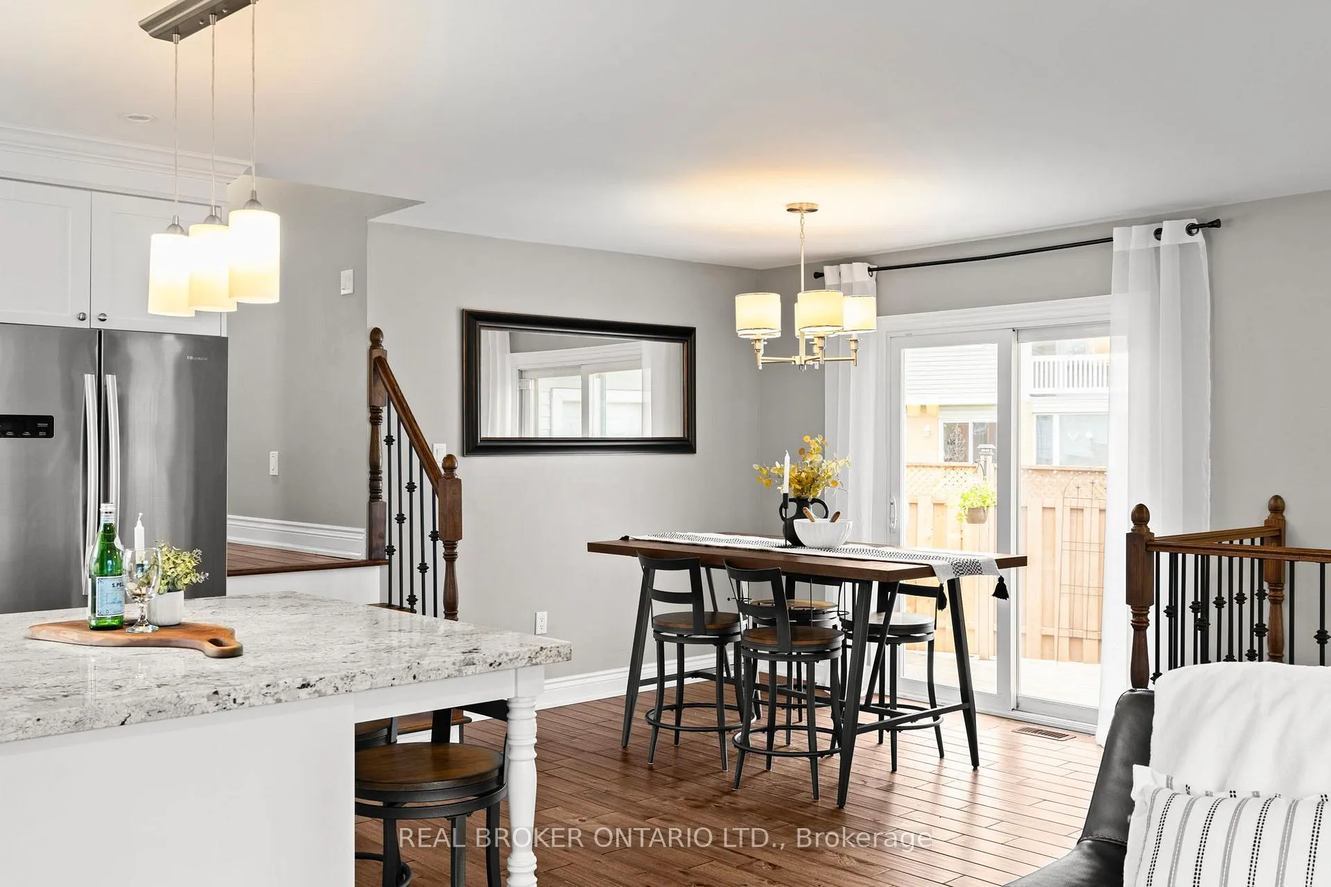 Photo 7 of 319 Brewery Lane, Orillia — HOMEH