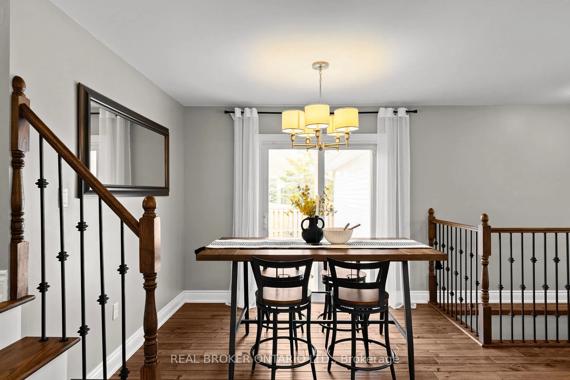 Photo 13 of 319 Brewery Lane, Orillia — HOMEH