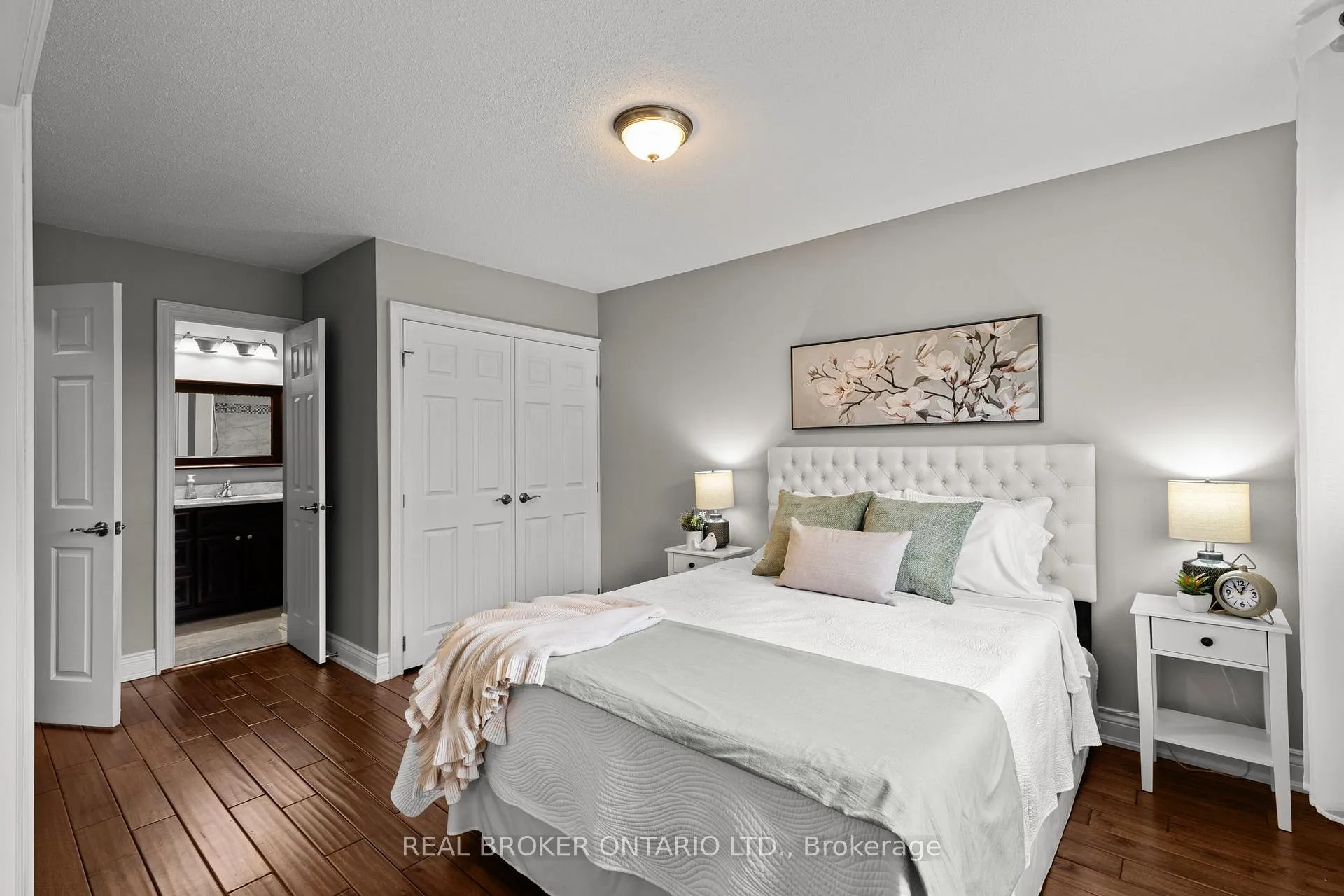 Photo 15 of 319 Brewery Lane, Orillia — HOMEH