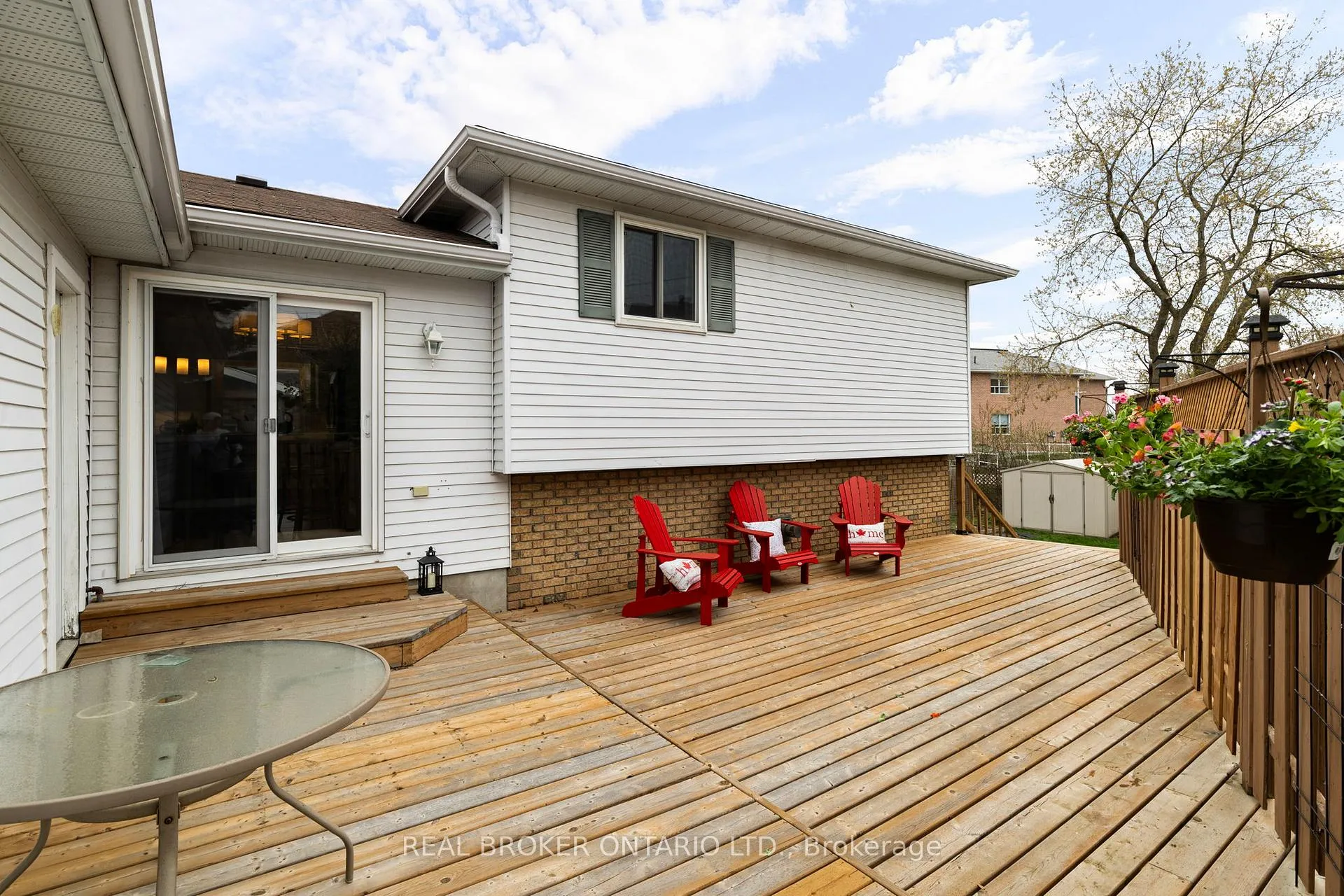 Photo 34 of 319 Brewery Lane, Orillia — HOMEH