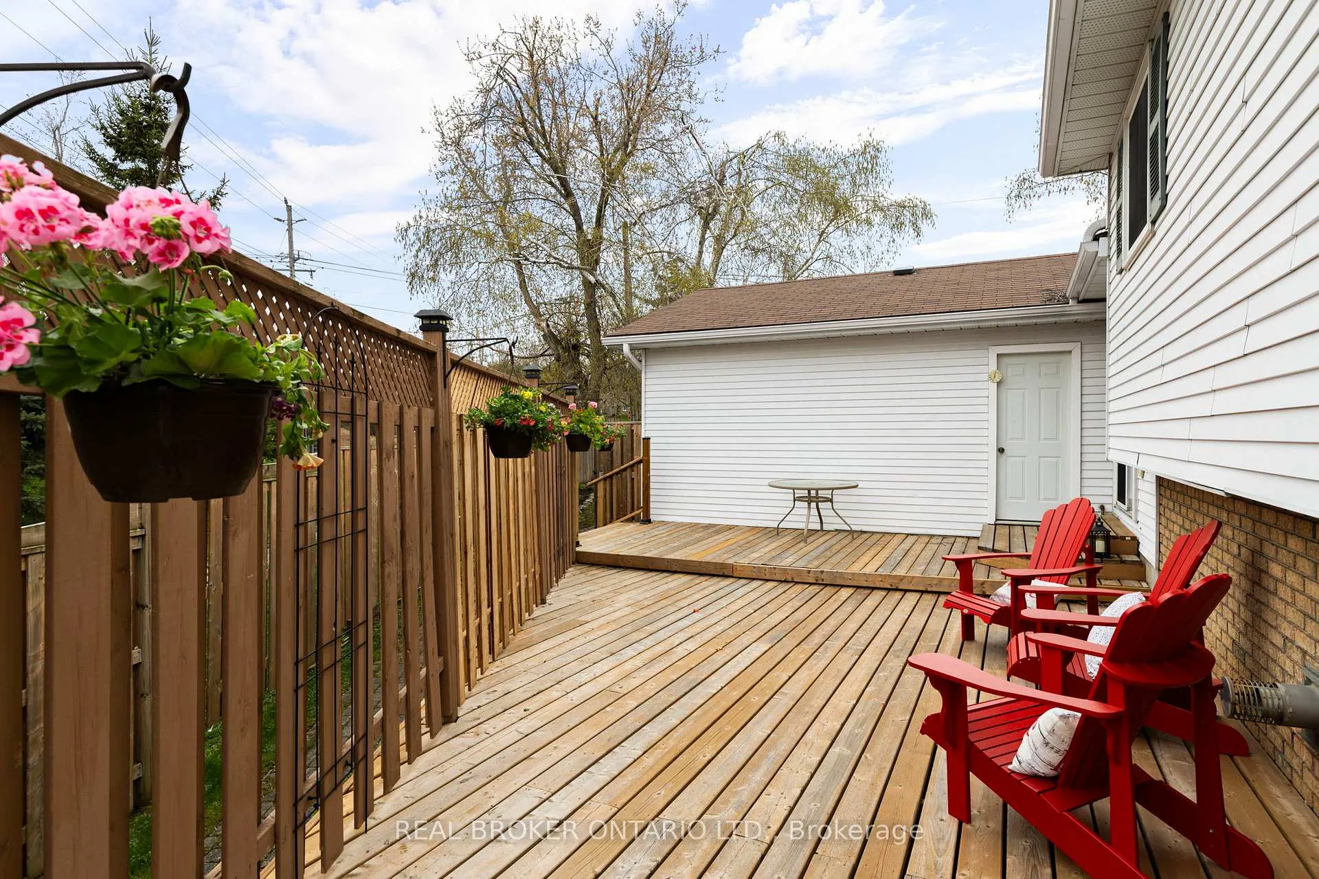 Photo 35 of 319 Brewery Lane, Orillia — HOMEH