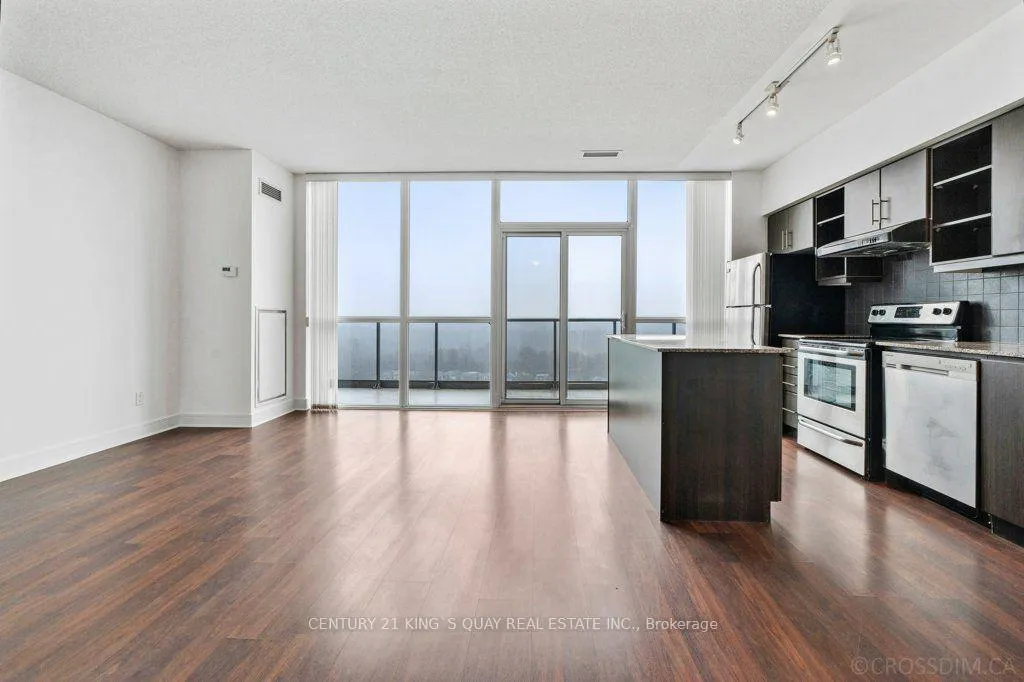 Photo 10 of Unit PH3, 35 Brian Peck Crescent, Toronto, Thorncliffe Park — HOMEH