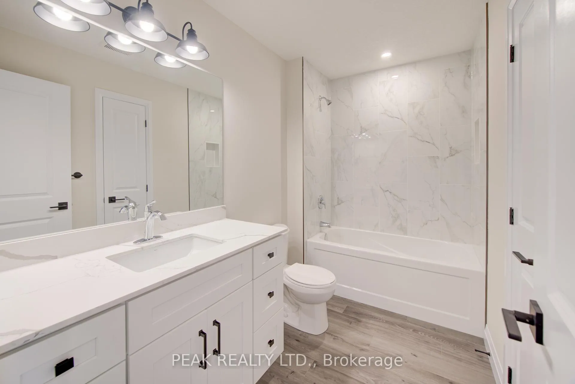 Photo 23 of 723 Elma Street W, North Perth, Listowel — HOMEH
