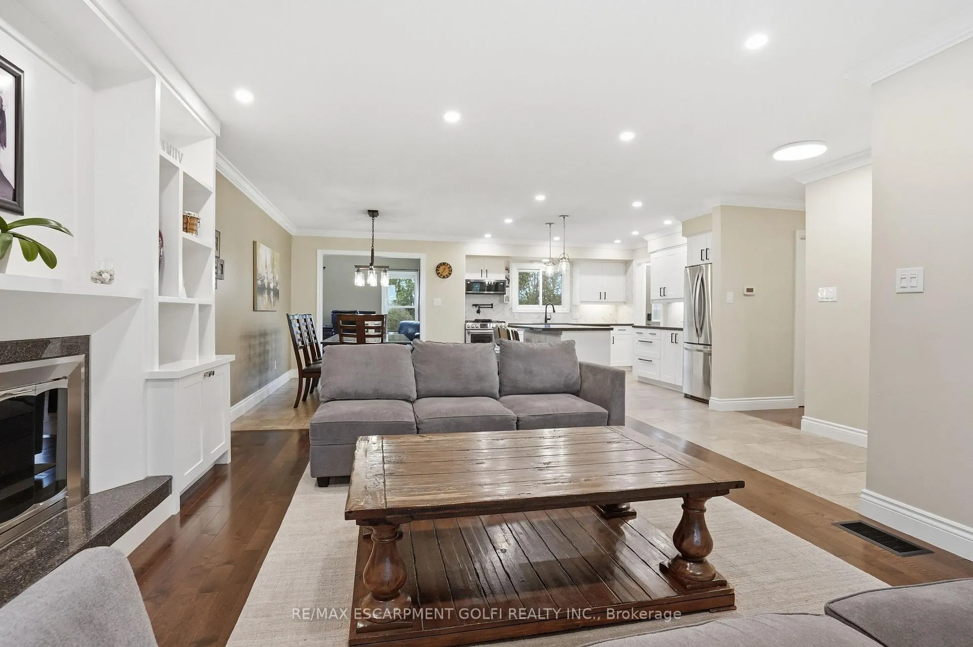 Photo 6 of 2114 Golf Club Road, Hamilton, Rural Glanbrook — HOMEH