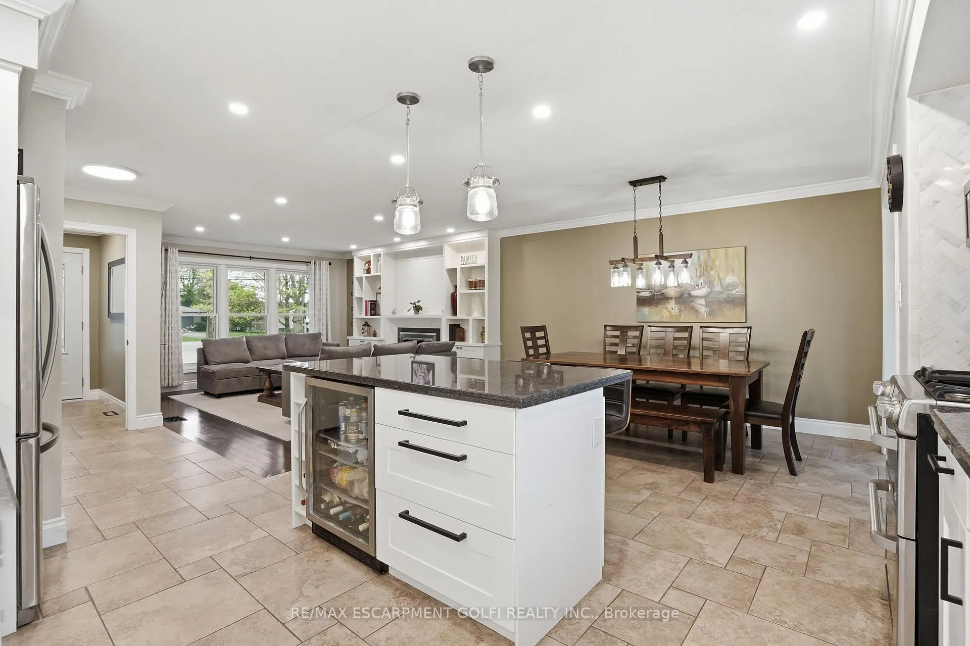 Photo 11 of 2114 Golf Club Road, Hamilton, Rural Glanbrook — HOMEH
