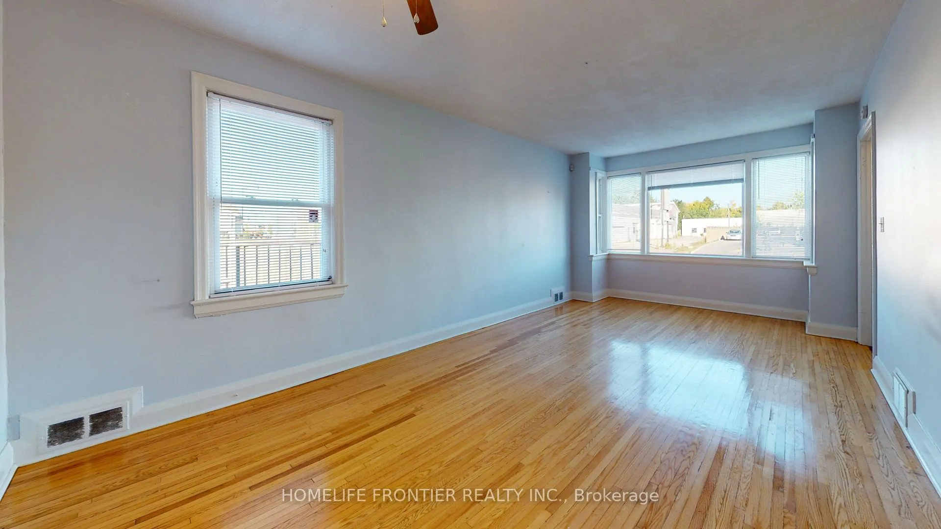 Photo 1 of 191 Queen Street E, Brampton, Queen Street Corridor — HOMEH